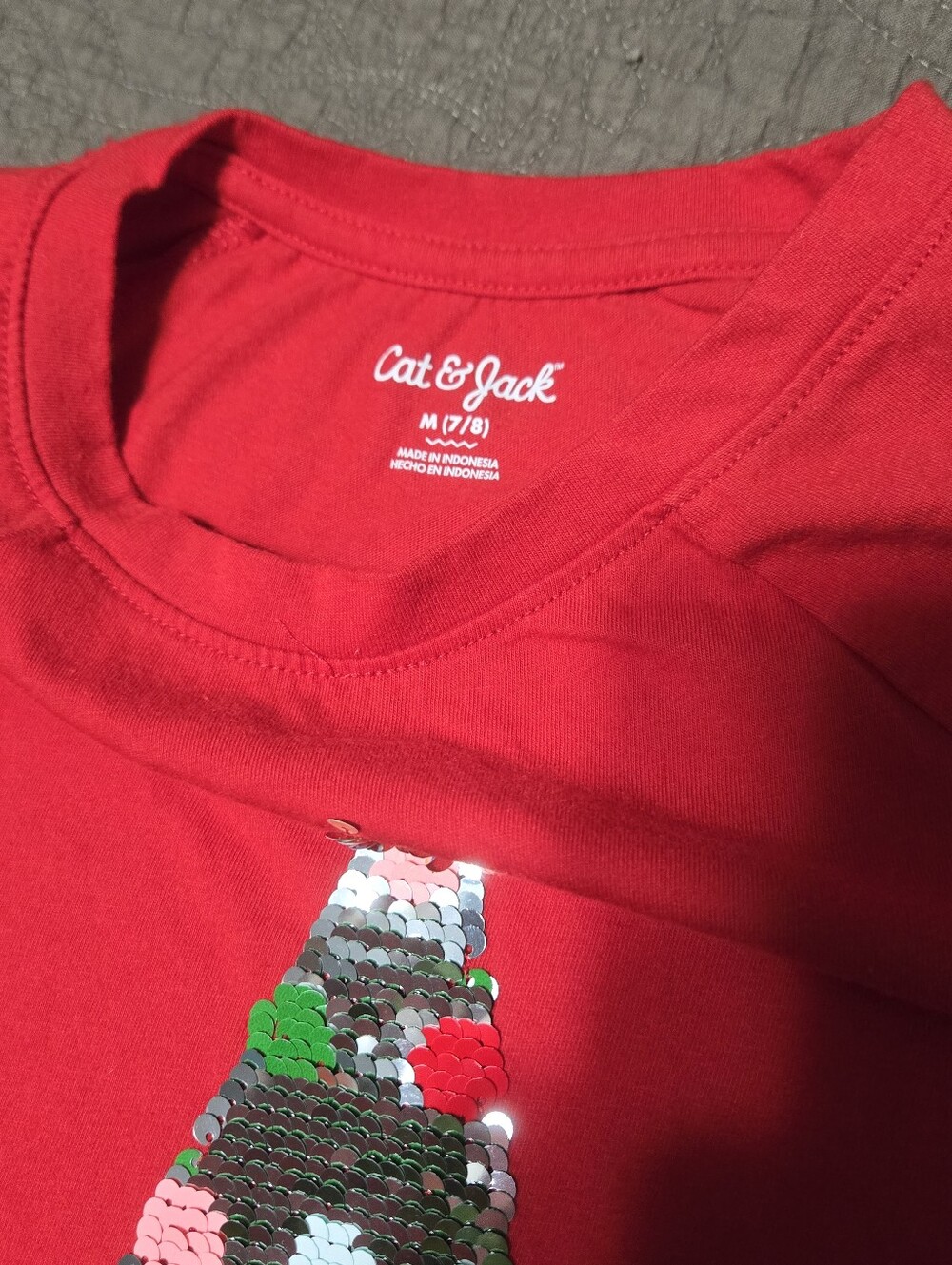 Cat & Jack Girl’s Short Sleeve Sequin Christmas Tree Holiday T-Shirt Red, M 7-8 - Picture 7 of 8